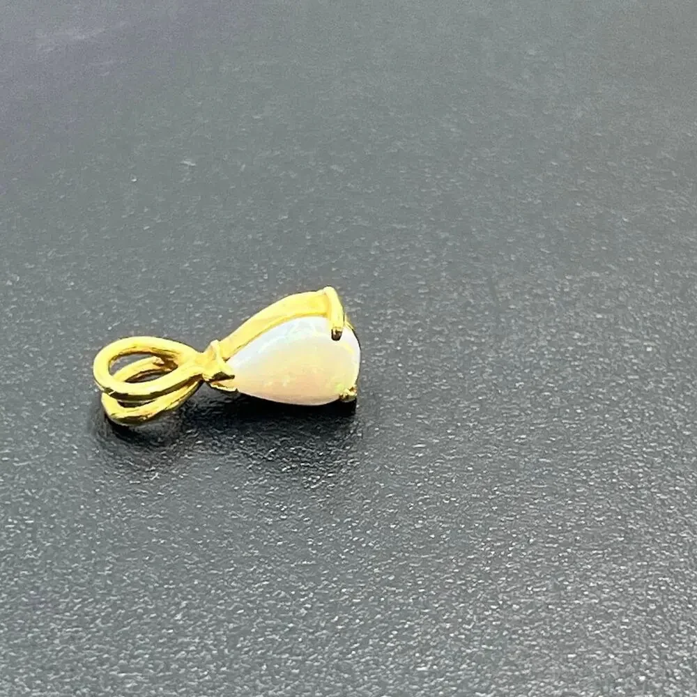14K Yellow Gold‎ Pear Shape Fire Opal Pendant 7x5mm Natural Stone .60g Vintage